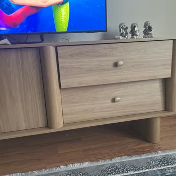 Konsol Teslimindeki Hatalı Menteşe Ve Eksik Kurulum