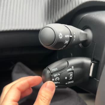 Opel Demir Yeni Alınan Peugeot 2008'te Üç Arıza, Bayi Garantiyi Reddetti