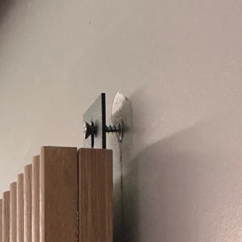 Kelebek Mobilya'dan Ayıplı TV Ünitesi, Montaj Hataları Ve İade Talebi