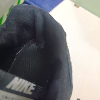 Nike Spor Ayakkabı Kısa Sürede Deforme Oldu, FLO Mağazası Ret Kararı Verdi