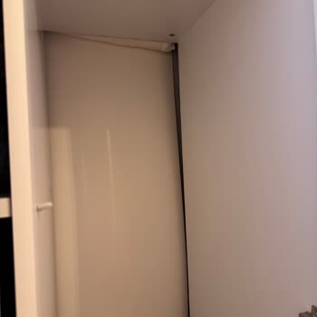 Puffy Koltuk Takımında Hızlı Çökme Ve Gardıroplarda Açılmayan Kapaklar İçin Garanti İadesi Talebi