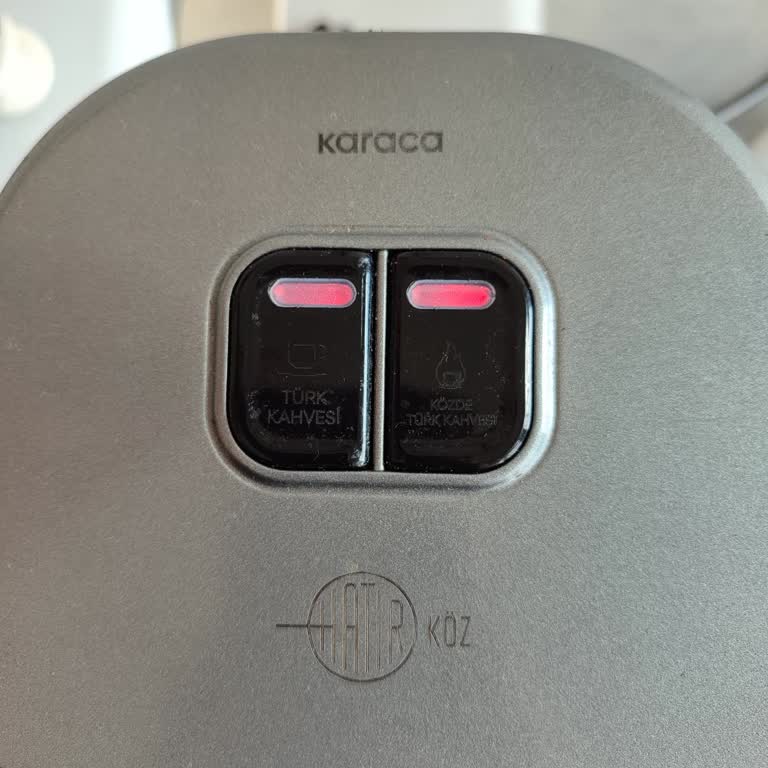 Kırmızı Işık Hatası Veren Kahve Makinesine Cevapsız Servis Talebi