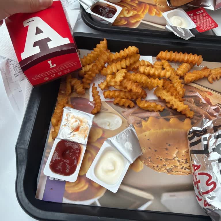 Ödenen Ücretle Uyuşmayan Büyük Boy Patates Porsiyonu