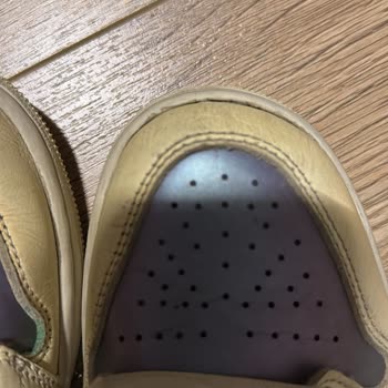 Nike Çocuk Ayakkabısında Burun Kısmı Açılması, İade Ve Değişim İsteği