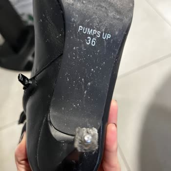 Kısa Sürede Bozulan Deri Botta Ücretsiz Onarım Ve İade Talebi