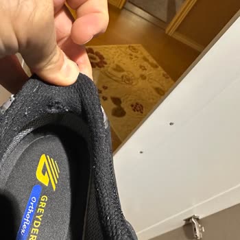 Kısa Sürede Yıpranan 7000 TL’lik Kışlık Botta Garanti Reddi