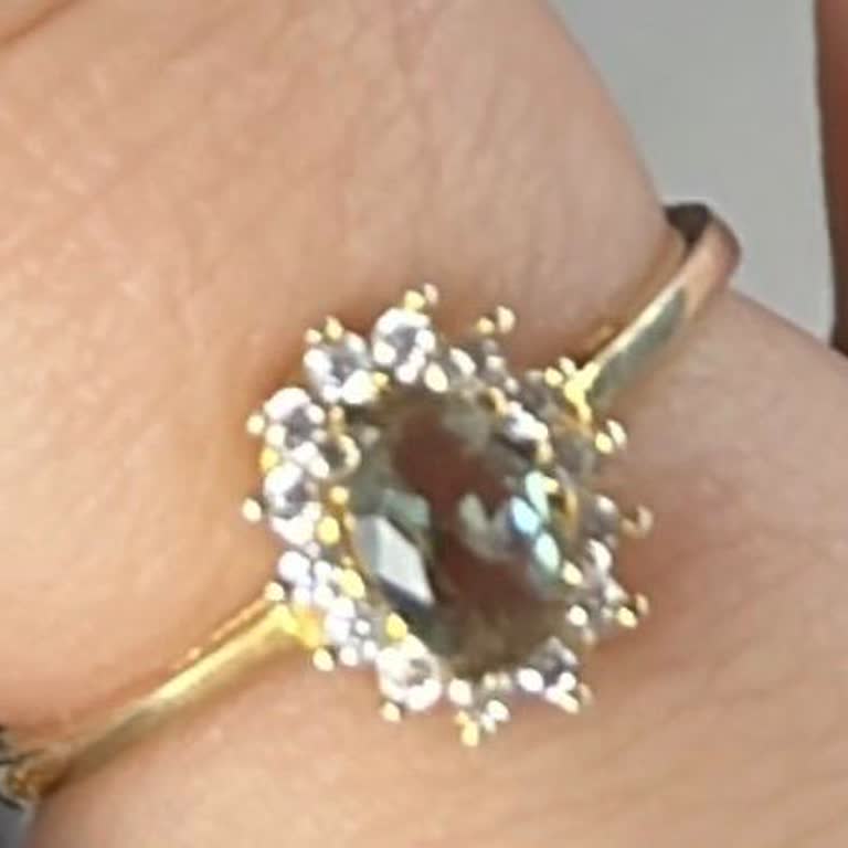 Sayan Onyx Yüzüğün Altın Kaplamasında Belirgin Bir Renk Değişimi Ve Solma Meydana Geldi