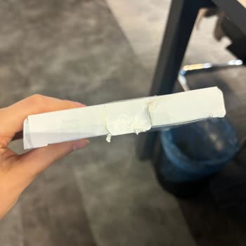 Fresh Scarfs Kusurlu Ve Özensiz Teslimat