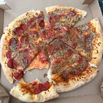 Sarımsaklı Kenar Notu Gözardı Edildi Ve Teslim Süresi Uzun