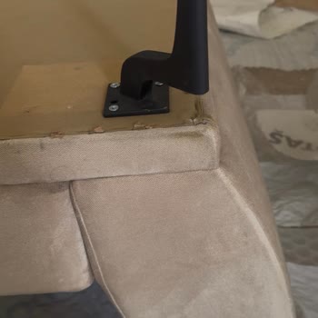 Teslim Edilmeyen Mobilya Ve Yanıltıcı Bilgilendirme Ve Haksız Ek Ücret