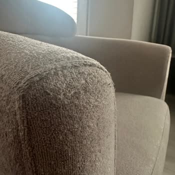 İstikbal Koltuk Takımında Kısa Sürede Kumaş Deformasyonu Ve İade Talebi