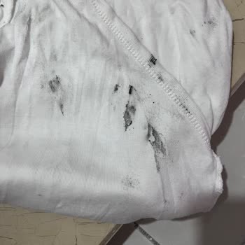 Bosch Çamaşır Makinesi Kıyafetleri Yırtıyor, Müşteri Çözüm İstiyor