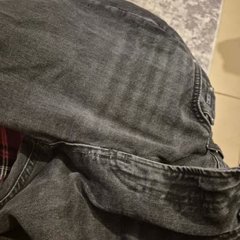 Sky Model Pantolonun Hızlı Solma Ve Atma Sorunu: Değişim Talebi