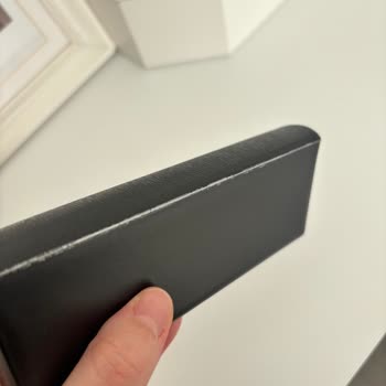 Gözlüğüm Uzun Süre Gecikti Ve Hasarlı Cam Hakkında Açıklama Yok