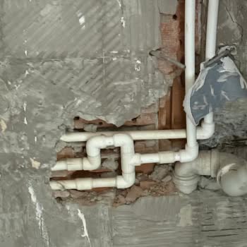 Ak Bulut Tadilat Ve Dekorasyon Evimizin Bütün Tesisatlarını Mahvetti