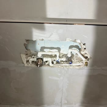 Ak Bulut Tadilat Ve Dekorasyon Evimizin Bütün Tesisatlarını Mahvetti