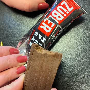 Decathlon Protein Barında Plastik İp Bulunması: Gıda Güvenliği Sorunu