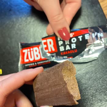 Decathlon Protein Barında Plastik İp Bulunması: Gıda Güvenliği Sorunu