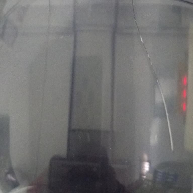 Kumtel Halı Yıkama Makinesinin Su Haznesi Çatladı Ve Yetkili Servis Yanıt Vermiyor