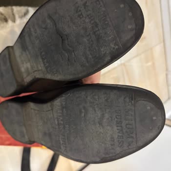 Tergan Mağazası Ayakkabı Tabanı Yırtılmasına Çözüm Sunmuyor, Tamir İsteği Reddedildi