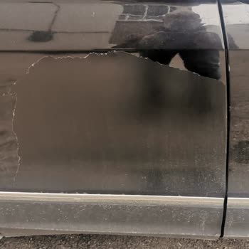 Sağ Arka Kapı Sarkması Ve Özensiz İşçilik