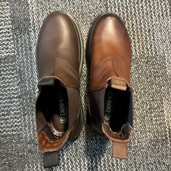 Yanlış Model Bot Gönderimi Ve Stok Yokluğundan Dolayı Ücretsiz Değişim Talebi