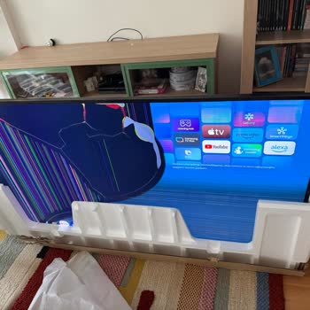 Teslim Edilen The Frame Pro TV Kırık Çıktı, Değişim Talebine Yanıt Gelmedi