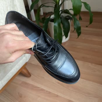 Kullanılmış Ayakkabı Gönderildi Ve Müşteri Hizmetlerinden Cevap Yok