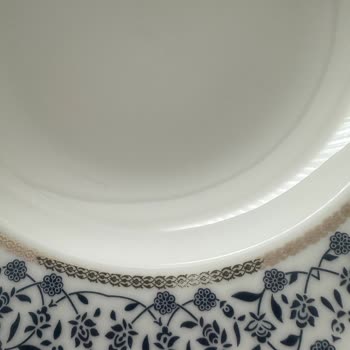Eliza Yemek Takımında Desen Solması Ve Şirketin Değişim Reddetmesi