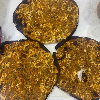 Yanık Lahmacun Ve Kaba Çalışanın İade Reddi Şikayeti