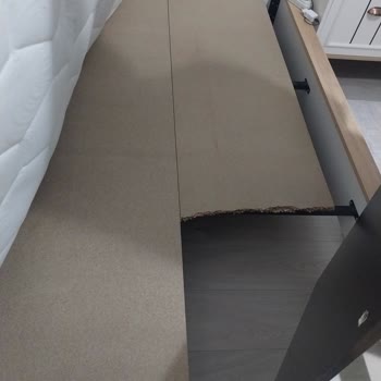 Kırılan Karyola Parçası İçin Ücretsiz Değişim Ve Net Çözüm Talebi