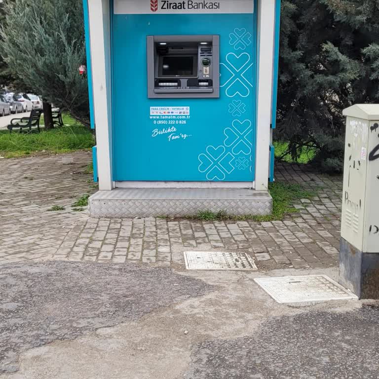 Ziraat Bankası ATM’sinde Alıkonulan Para Hesaba Yansımıyor