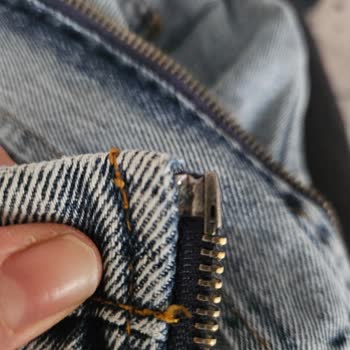 Denim Ceket Fermuarı Bozuk Tekrarlanan Kalite Kontrol Sorunu Ve Hızlı İade Talebi