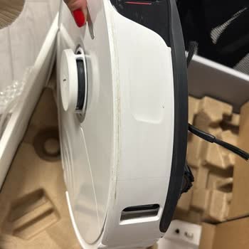 Roborock S8 Su Haznesi Çatladı, Servis Yardımcı Olmadı Ve Orijinal Parça Talep Ediyorum