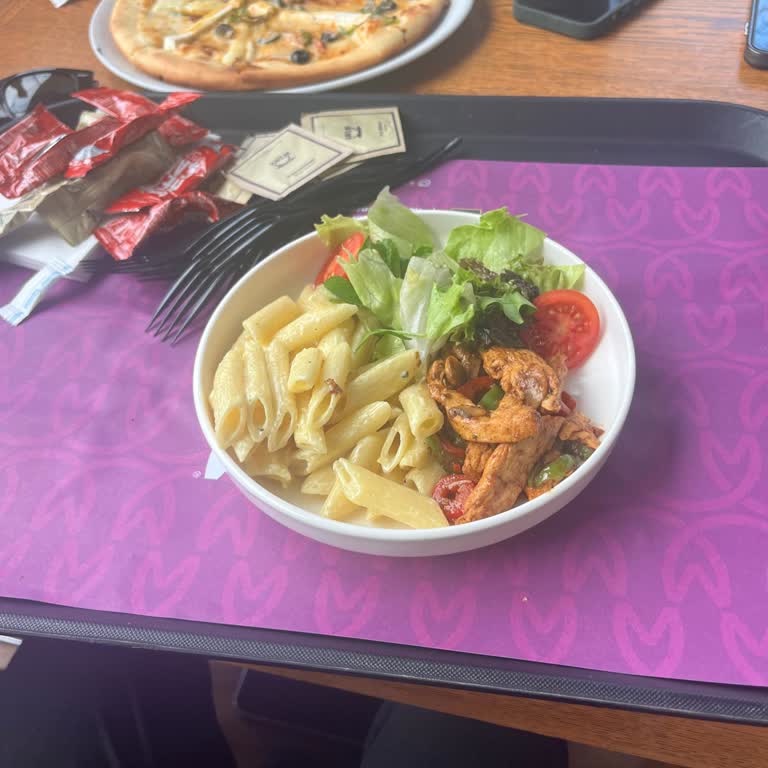 310 TL’ye Karşı Avuç İçindeki Tavuk Menüsü