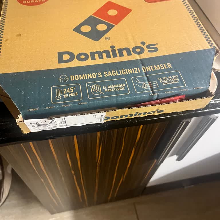 Açık Pizza Kutusu Ve Hediyeli Sipariş İptaliyle Güvenim Sarsıldı