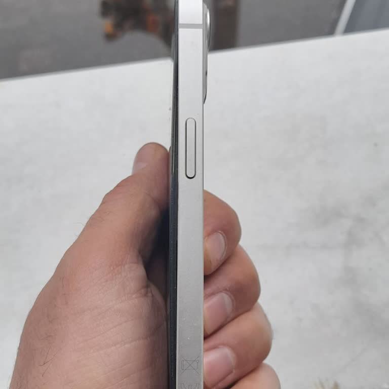 Garanti Kapsamında Şişen Iphone Bataryası İçin Red Cevabı Kabul Edilemez