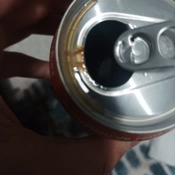 Ayaz Kuruyemiş Didi Şeftali Aromalı İçeceğinde Solucan Benzeri Cisim Bulundu