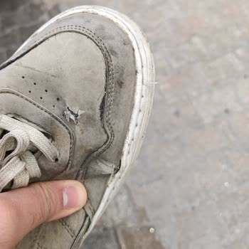 Garanti Kapsamındaki Ayakkabılarım Kullanıcı Hatası İddiasıyla Reddedildi