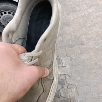 Garanti Kapsamındaki Ayakkabılarım Kullanıcı Hatası İddiasıyla Reddedildi