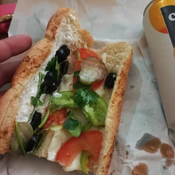 Gebze Center Subway Şubesinde Bayat Sandviç Ve Hijyen Endişesi