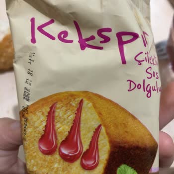 A101’den Alınan Kek Küflendi, Paketi Temiz Ve Tarihi Geçmemiş