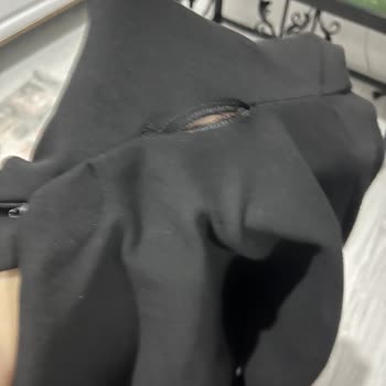 Kalitesiz Dikiş Nedeniyle Pantolonlarımda Yüzlerce Lira Terzi Masrafı