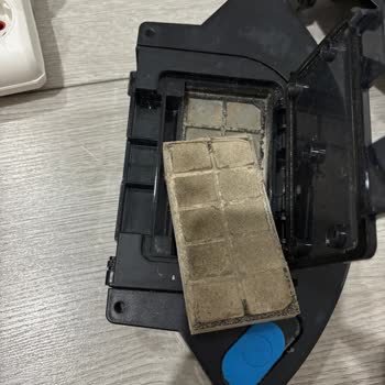 Ayıplı Robot Süpürge, Servis Ve Mağaza Tutumu