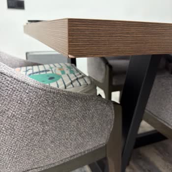 Kelebek Mobilya'dan Teslim Edilen Masada Ezik, Değişim Talebi