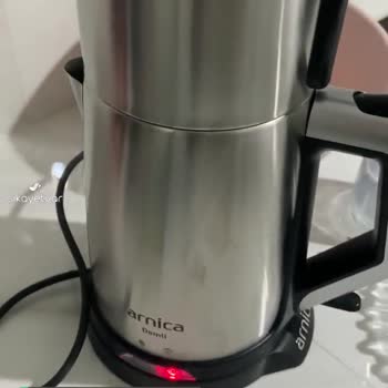 Bozuk Arnica Çaycı