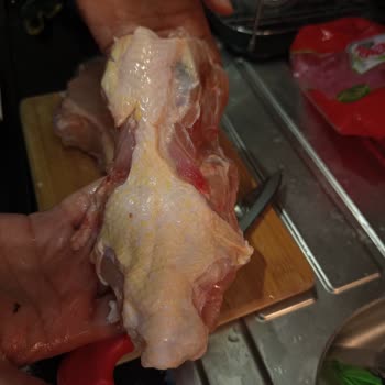 Şok Şanlıurfa Şubesinde Bozulmuş Tavuk Ürünü Satışı Ve Gıda Güvenliği İhlali