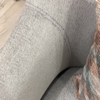 Enza Home’da Defolu Koltuk Takımı Değişimi Reddedildi, 25.000 TL Depolama Ücreti İstendi