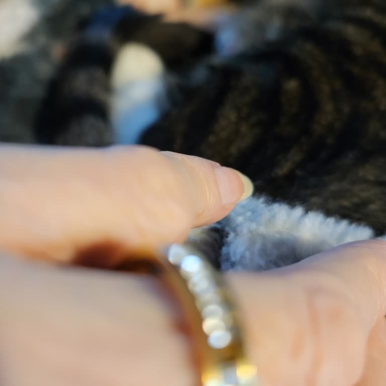 Missing Stone Causes Amazon Yursikax Ring To Be Unsatisfactory