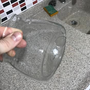 Philips Kahve Makinesi Cam Sürahisi Beklenmedik Şekilde Delindi, Dayanıklılık Ve Maliyet Sorunu